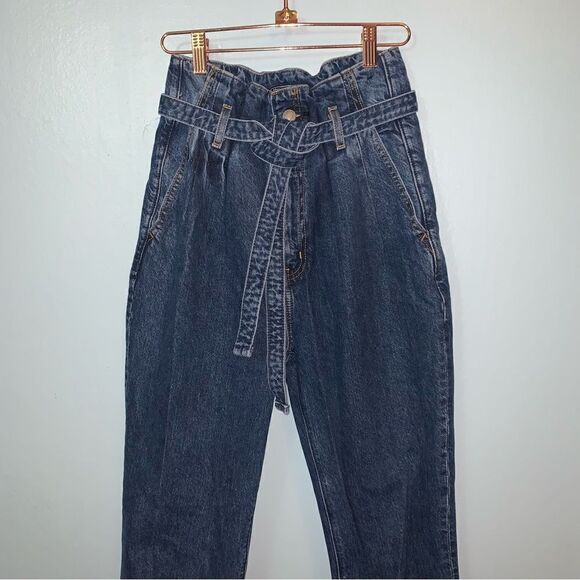 Abercrombie & Fitch Mom Jean Size 25 - Picture 2 of 6